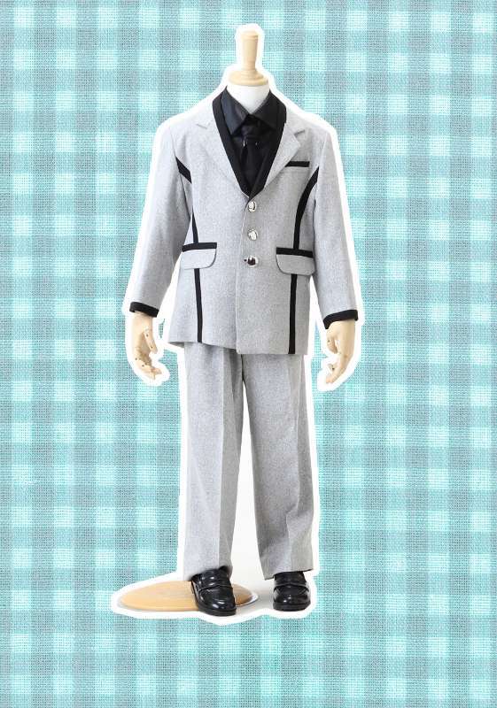 七五三タキシード5歳