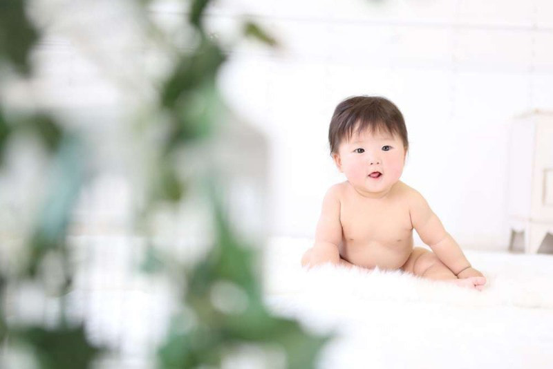 ハーフバースデーフォトなら徳島の写真館スタジオエースで